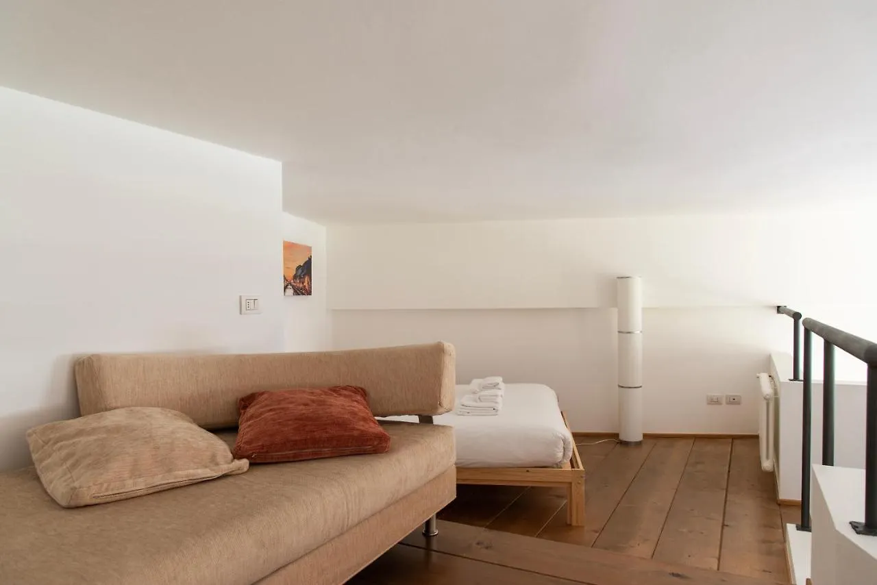 Youhosty - Caviglia 5 Milan Apartment