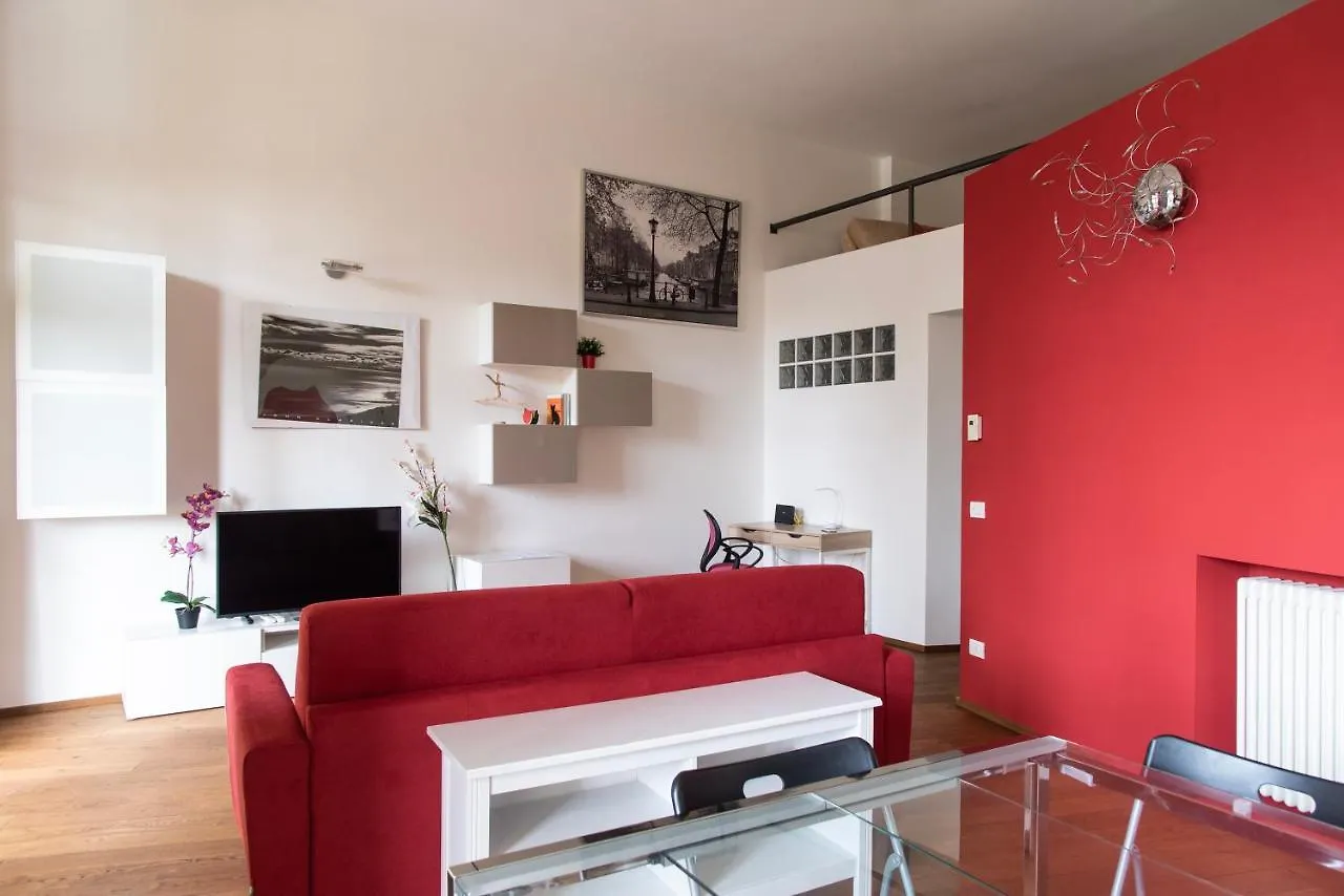 Apartment Youhosty - Caviglia 5 Milan